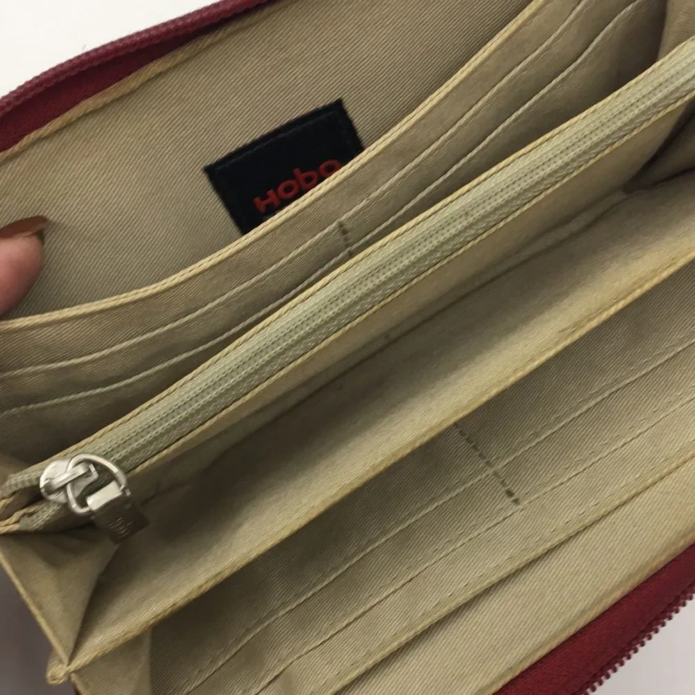 Hobo International Red Leather Zippy Accordion Zip Around Wallet